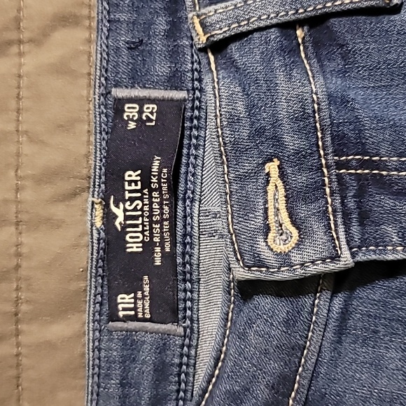 Hollister High Rise Super Skinny Jeans